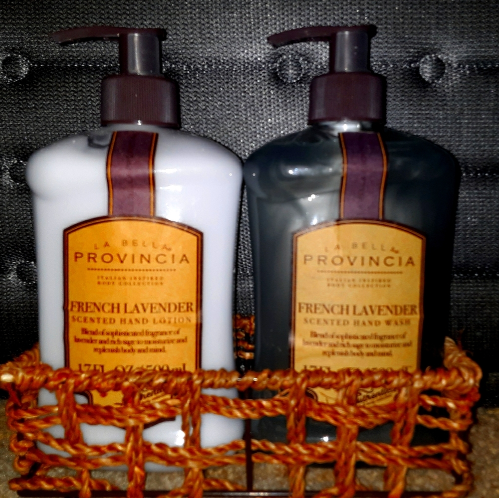 French 💐 Lavender soap & lotion set